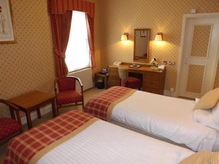 Metropole Hotel And Spa Llandrindod Wells Room photo