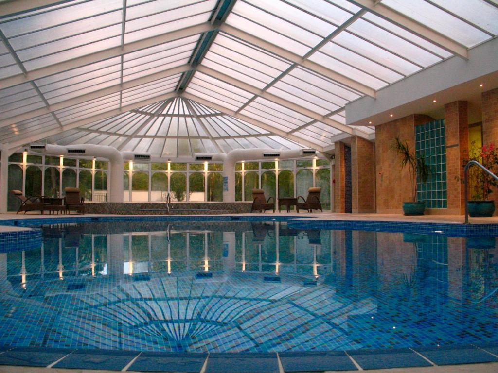 Metropole Hotel And Spa Llandrindod Wells Exterior photo